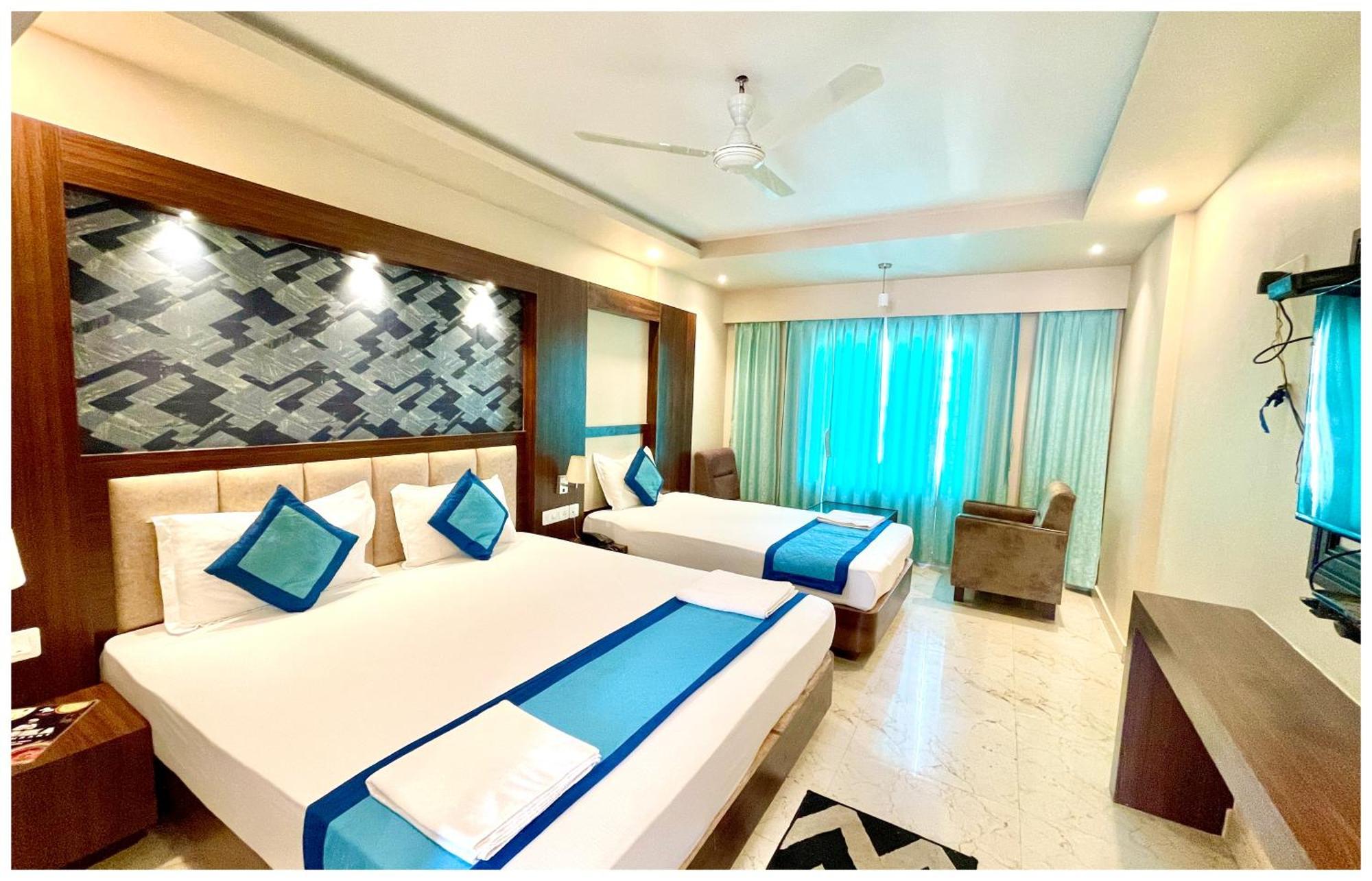 A M B I K A - P A L A C E Near Sea Beach And Temple 4*